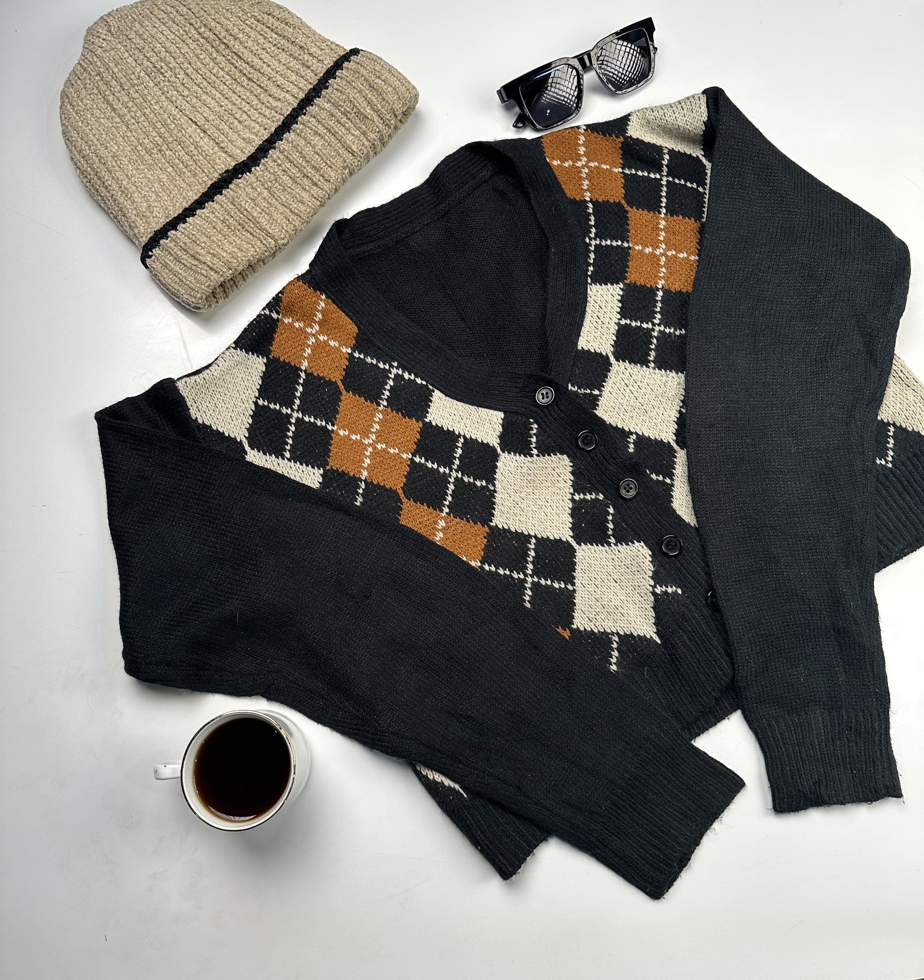 THE VINTAGE PREP CARDIAN