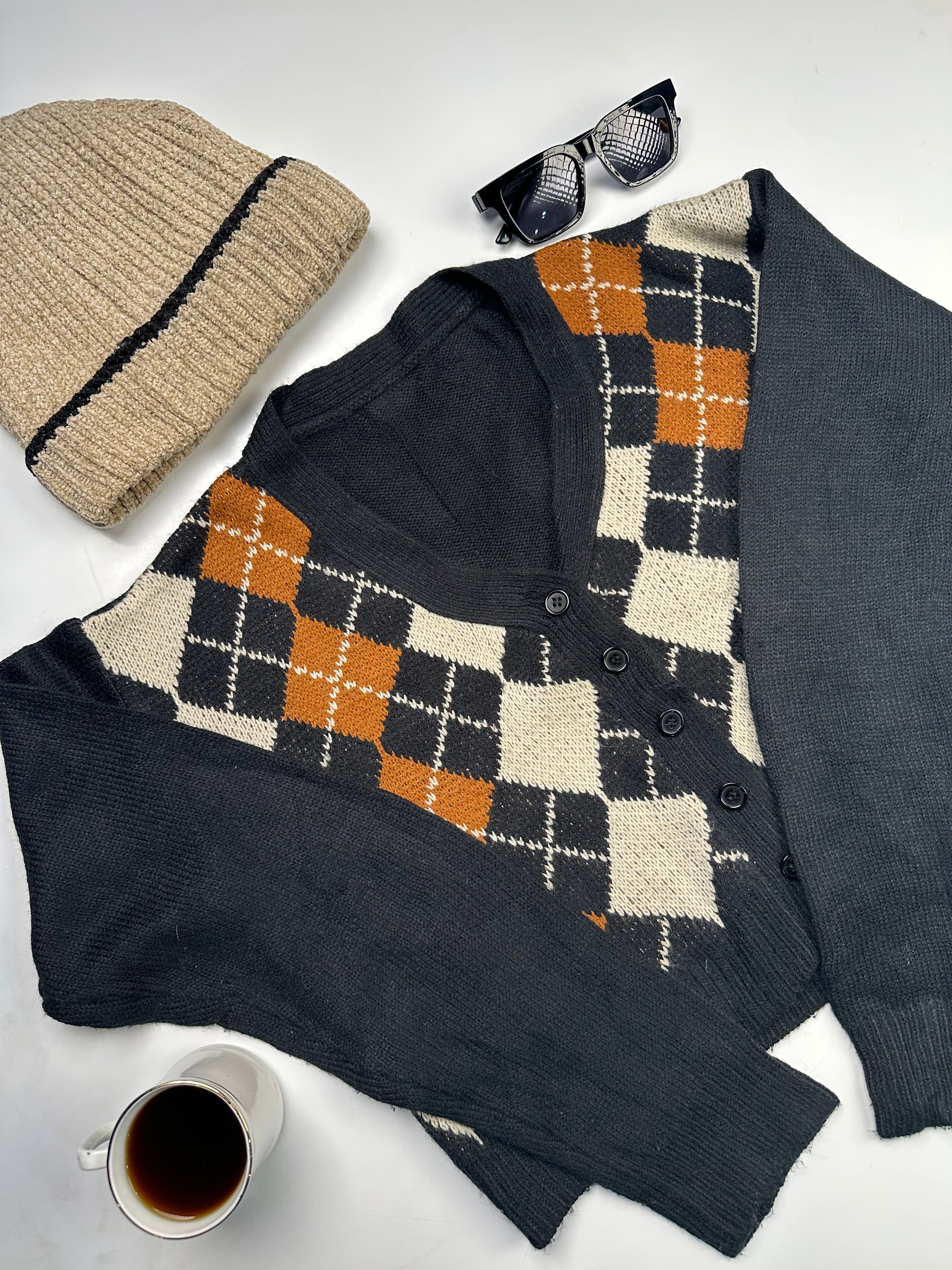 THE VINTAGE PREP CARDIAN